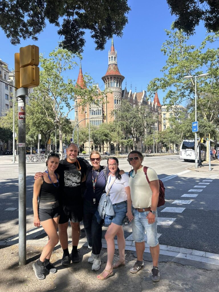 Gaudí i Szaleństwa modernizmu